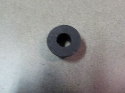 Pryžová vložka pod držák čističe vzduchu