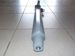 Kompletní válec posilovače řízení český