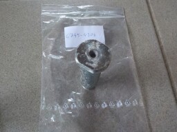 Svorník tlumiče řízení