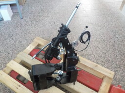 Hydraulické řízení jednopísté pro jednoválec