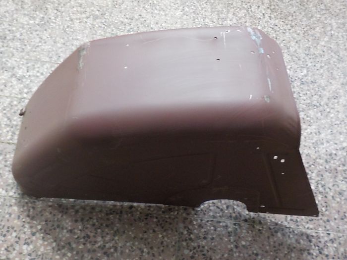 Zadní blatník levý Z4011