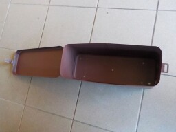 Skříňka na nářadí kovová