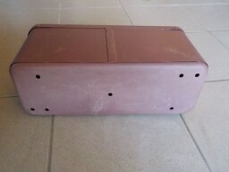 Skříňka na nářadí kovová