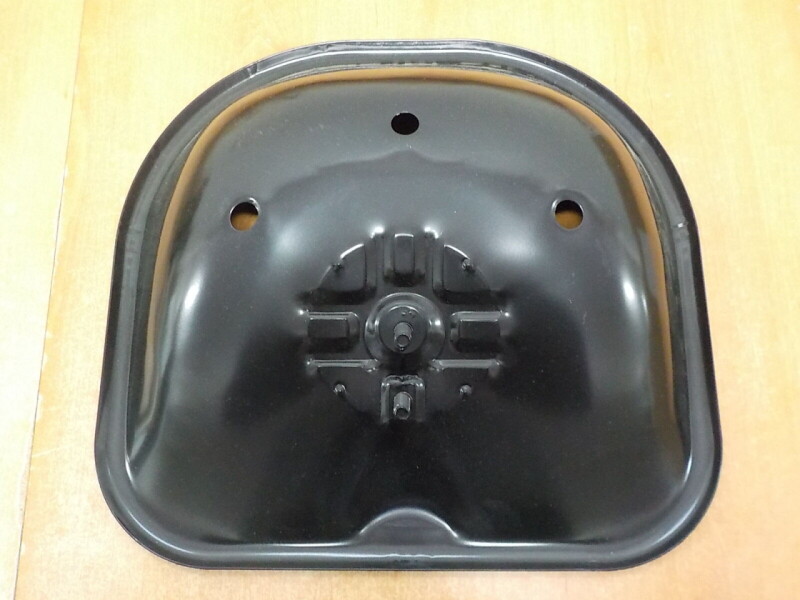 Sedačka řidiče plechová