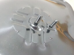 Sedačka řidiče plechová