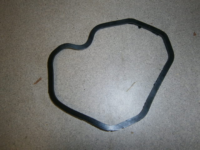 Těsnění krytu ventilu