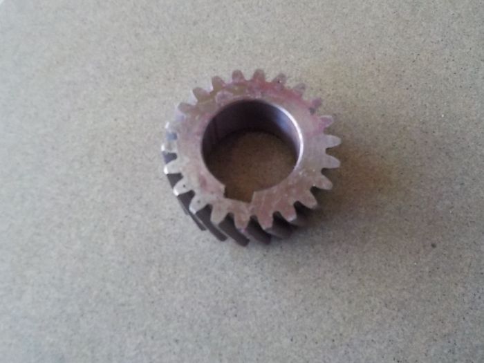 Rozvodové kolo na klikovou hřídel - české