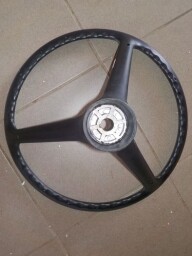 Volant vysoký trojramenný