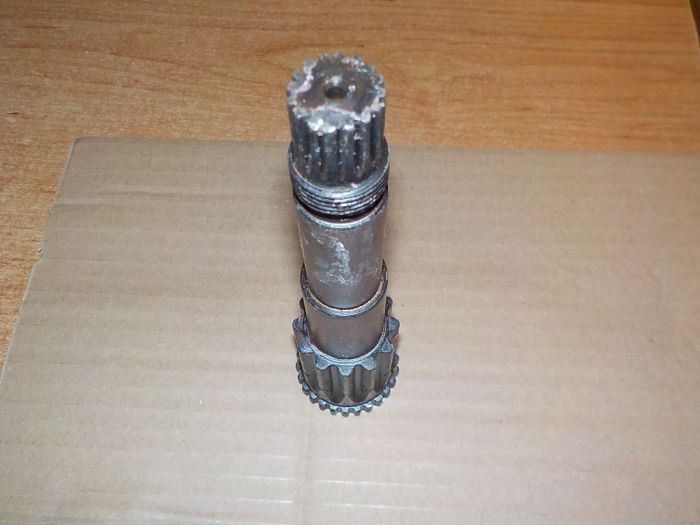 Hřídel náhonu vstřikovacího čerpadla Z5911-6945 česká 