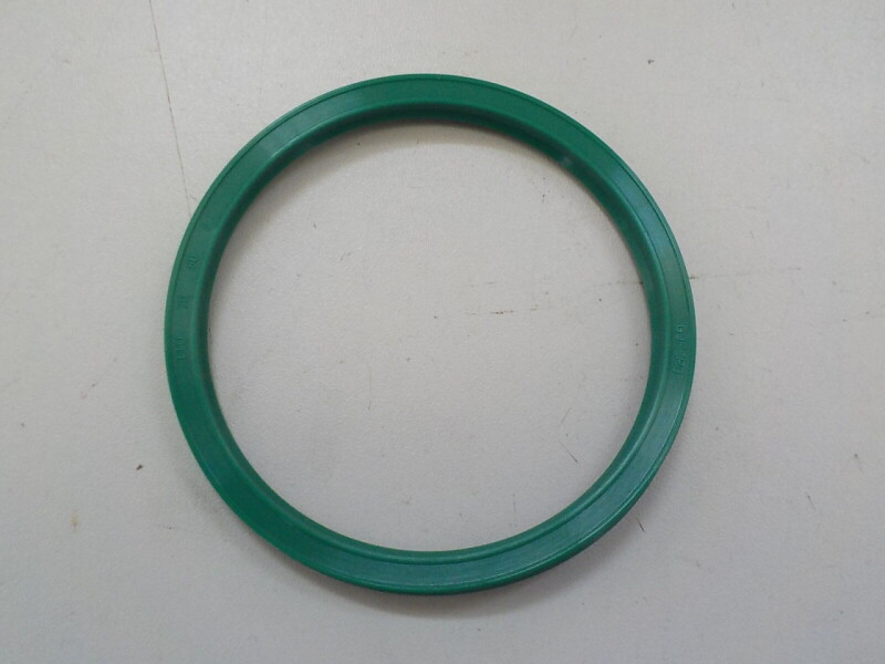 Manžeta pístu hydrauliky