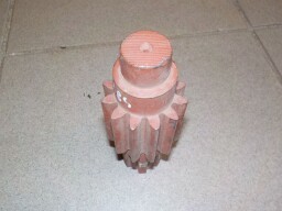 Pastorek diferenciálu 12 zubů