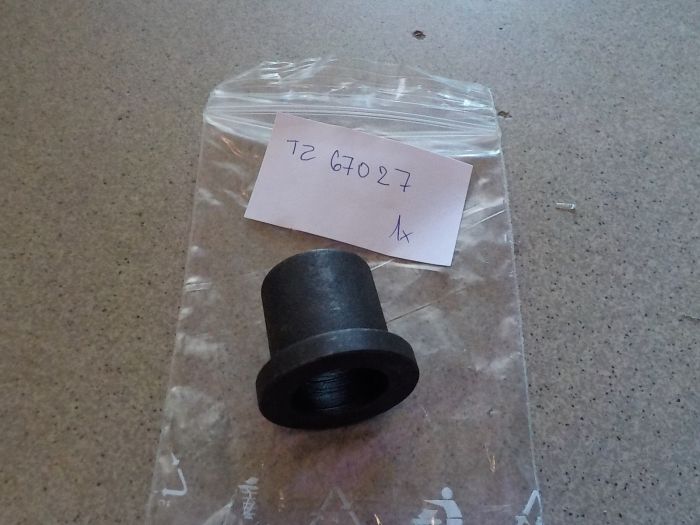 Rozpěrka ložiska řízení