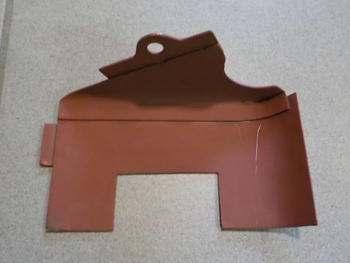 Krycí plech levého krytu