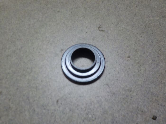 Miska pružiny ventilu vnější