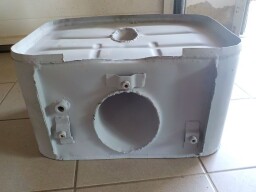 Palivová nádrž bez nalévacího uzávěru