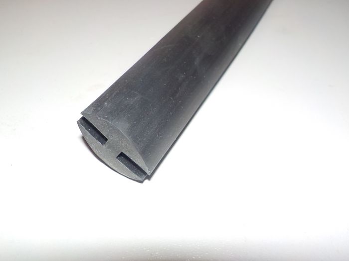 Těsnění předních skel - metráž