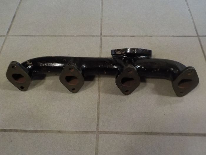 Výfuková příruba 4. válec Z5911-6911