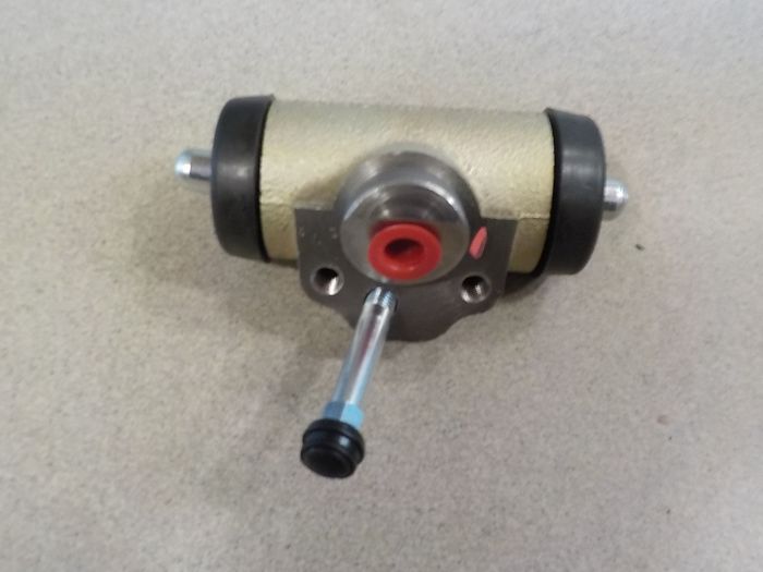 Brzdový válec levý original Fragokov