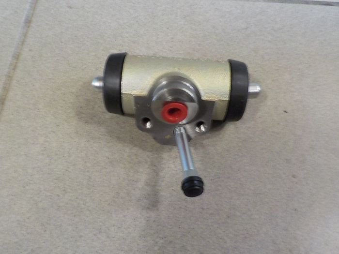 Brzdový válec pravý original Fragokov