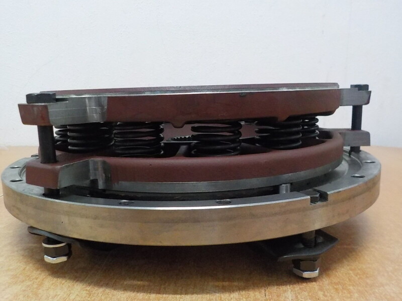 Kompletní spojka pr. 280 mm 6-ti páčková Z4011