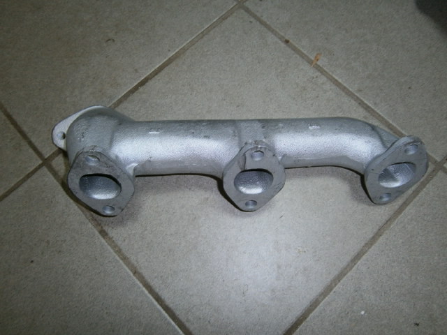 Výfuková příruba Z3011