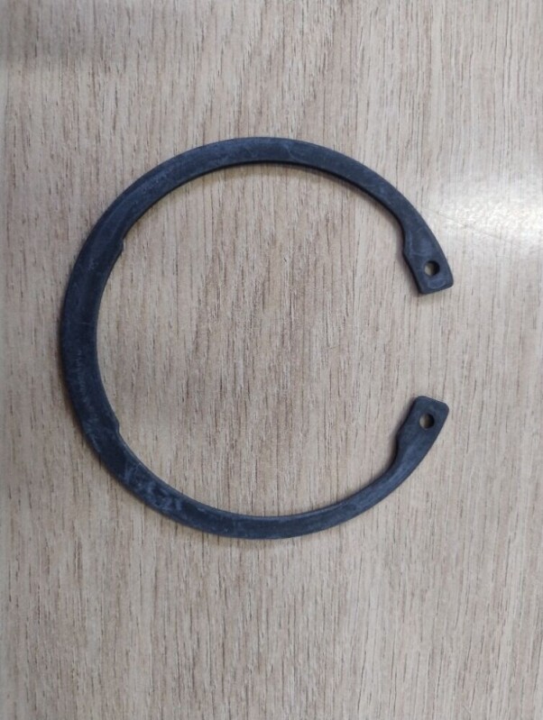 Pojistný kroužek vnitřní 72 mm