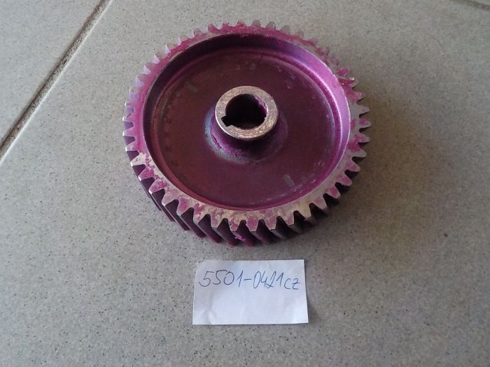 Kolo rozvodu vačkového hřídele a vstřikovacího čerpadla české