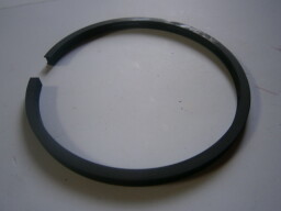 Pístní kroužek stírací 105x5,5 mm